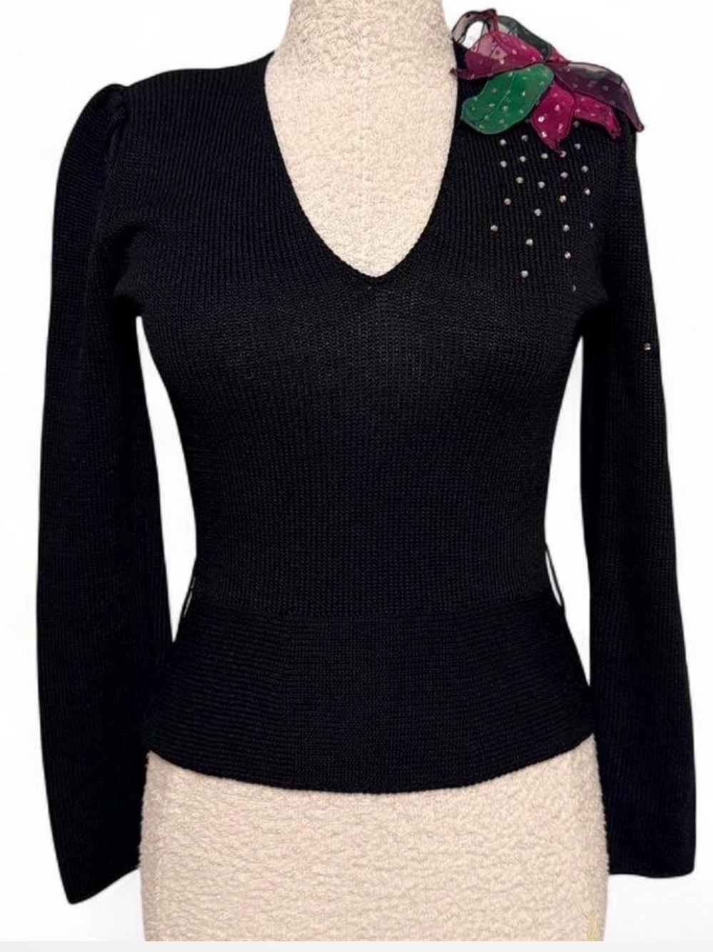 Vintage 1980s Black V-Neck Women's Sweater with Accent Bow